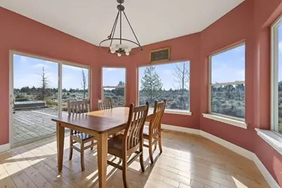 6720 NW Larch Drive, Redmond, OR 97756 - Photo 14