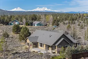 6720 NW Larch Dr, Redmond, OR 97756 - Photo 1