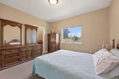 6720 NW Larch Drive, Redmond, OR 97756 - Photo 24