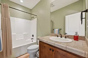 6720 NW Larch Dr, Redmond, OR 97756 - Photo 22