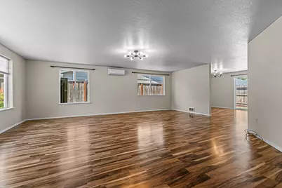 820 Garfield Street, Medford, OR 97501 - Photo 4