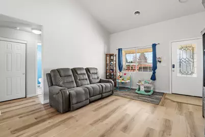 1270 SE 6th Street, Prineville, OR 97754 - Photo 6