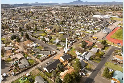 1270 SE 6th Street, Prineville, OR 97754 - Photo 32