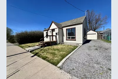 2533 Applegate Avenue, Klamath Falls, OR 97601 - Photo 4