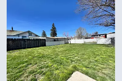 2533 Applegate Avenue, Klamath Falls, OR 97601 - Photo 28