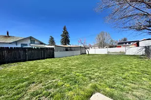 2533 Applegate Ave, Klamath Falls, OR 97601 - Photo 28