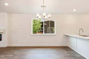 407 NW Monte Vis Ave, Madras, OR 97741 - Photo 10
