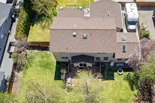 3030 NE Stanton Ave, Bend, OR 97701 - Photo 42