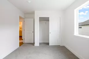 363 NW Monte Vis Ave, Madras, OR 97741 - Photo 26