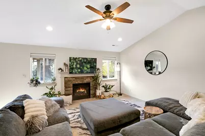 2378 NW Kingwood Avenue, Redmond, OR 97756 - Photo 4