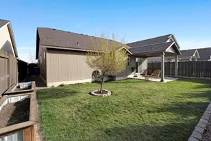 2378 NW Kingwood Ave, Redmond, OR 97756 - Photo 26