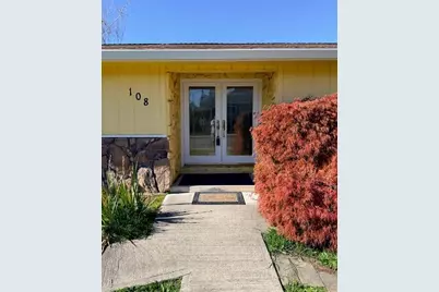 108 NW Sunhill Drive, Grants Pass, OR 97526 - Photo 2