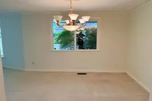 108 NW Sunhill Dr, Grants Pass, OR 97526 - Photo 14