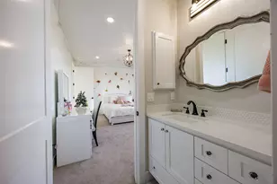 80 Placer Hill Dr, Jacksonville, OR 97530 - Photo 48