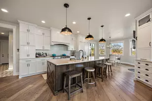 80 Placer Hill Dr, Jacksonville, OR 97530 - Photo 22