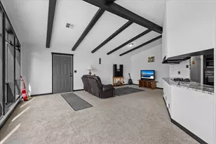 633 E Archwood, Eagle Point, OR 97524 - Photo 4