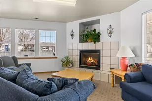 633 E Archwood, Eagle Point, OR 97524 - Photo 28