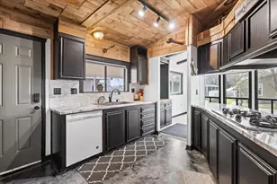 633 E Archwood, Eagle Point, OR 97524 - Photo 10