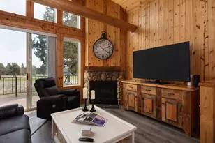 8708 Cliff Swallow Dr, Redmond, OR 97756 - Photo 14