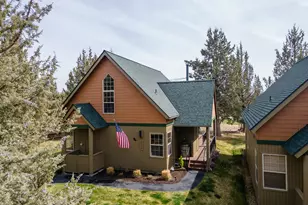 8708 Cliff Swallow Dr, Redmond, OR 97756 - Photo 4