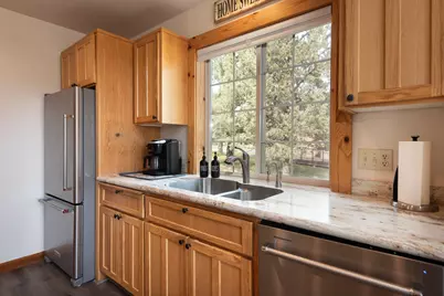 8708 Cliff Swallow Drive #19, Redmond, OR 97756 - Photo 16