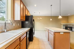 58963 Greenbrier Loop, Saint Helens, OR 97051 - Photo 4