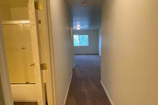 2904 SW Juniper Ave, Redmond, OR 97756 - Photo 8