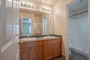 827 Blackberry Ln, Ashland, OR 97520 - Photo 14