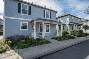 827 Blackberry Ln, Ashland, OR 97520 - Photo 20