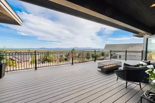 10504 Bitterbrush Ct, Redmond, OR 97756 - Photo 20