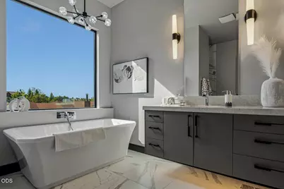 10504 Bitterbrush Court, Redmond, OR 97756 - Photo 60