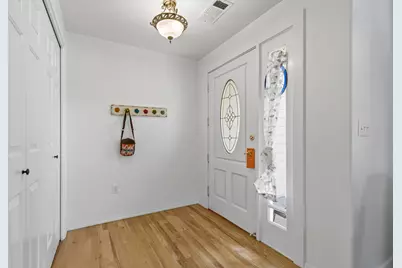 130 Rhonda Lane, Phoenix, OR 97535 - Photo 2