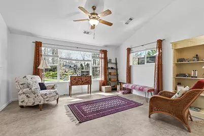 130 Rhonda Lane, Phoenix, OR 97535 - Photo 4