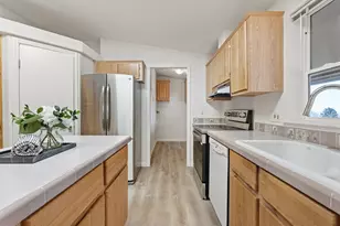 98041 Hall Way Rd, Brookings, OR 97415 - Photo 6