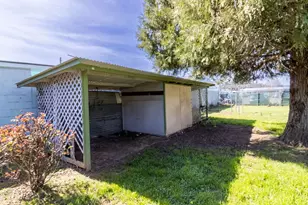 1512 Clara Ave, Grants Pass, OR 97527 - Photo 26