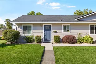 372 Ogara St, Medford, OR 97501 - Photo 24