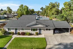 372 Ogara St, Medford, OR 97501 - Photo 2