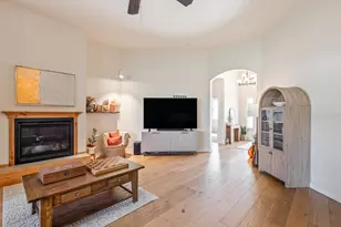 389 NE Blackbear St, Prineville, OR 97754 - Photo 6