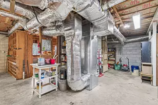 200 Hornet Ln, Grants Pass, OR 97527 - Photo 36