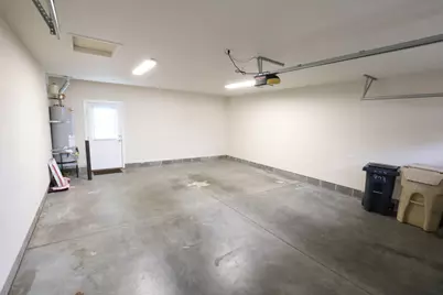 903 Schaefers Lane, Grants Pass, OR 97526 - Photo 12