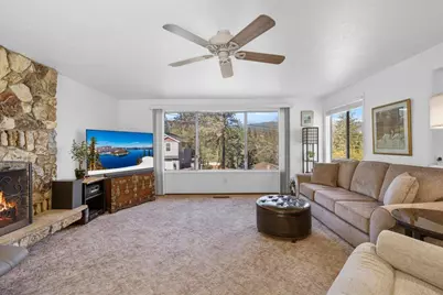 645 S 5th, Jacksonville, OR 97530 - Photo 10