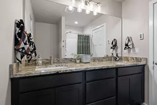 883 NE 6th St, Prineville, OR 97754 - Photo 14