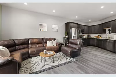 883 NE 6th Street, Prineville, OR 97754 - Photo 4