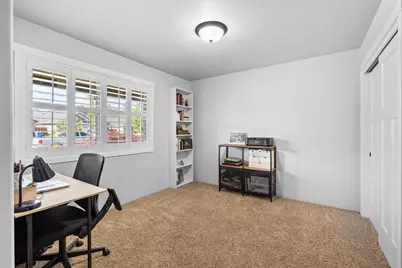 2818 Esther Lane, Grants Pass, OR 97527 - Photo 4