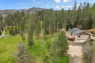 580 Ragsdale Rd, Trail, OR 97541 - Photo 4