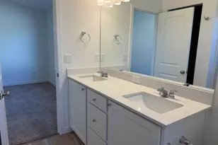 639 NE Arnold St, Madras, OR 97741 - Photo 18