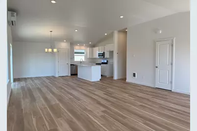 639 NE Arnold Street #173, Madras, OR 97741 - Photo 14