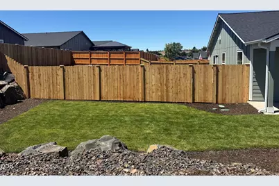 639 NE Arnold Street #173, Madras, OR 97741 - Photo 4