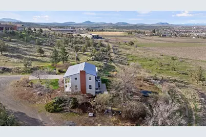 1103 NE Richard Lane, Madras, OR 97741 - Photo 42