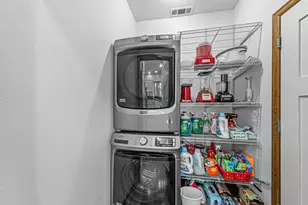 5227 Pioneer Rd, Medford, OR 97501 - Photo 18